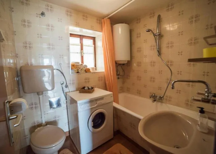 アパート Ela スティヴァン