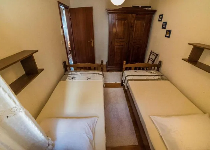 Ela アパート スティヴァン