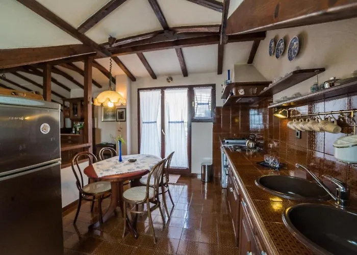 Ela * スティヴァン